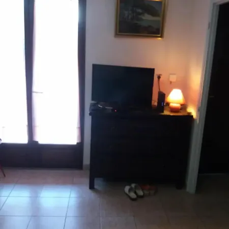Maison Charmante A Avec Jardin Clos Et Barbecue * Sorède